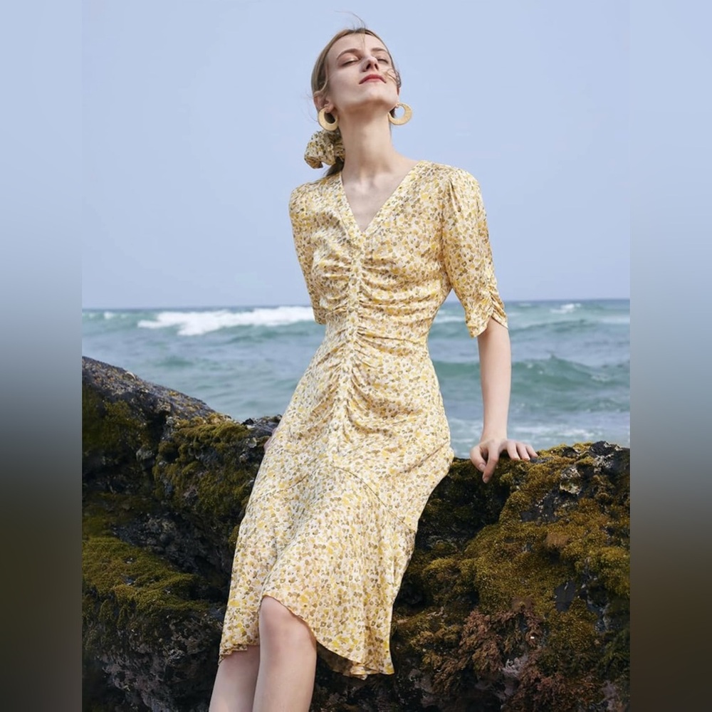 Goelia Yellow Floral Midi Dress Ruched Front High Low Hem NWT